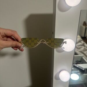 Stylish Gold Sunglasses